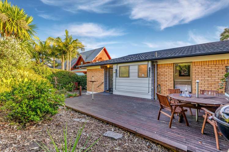 1/2 Orewa Street Torbay_4