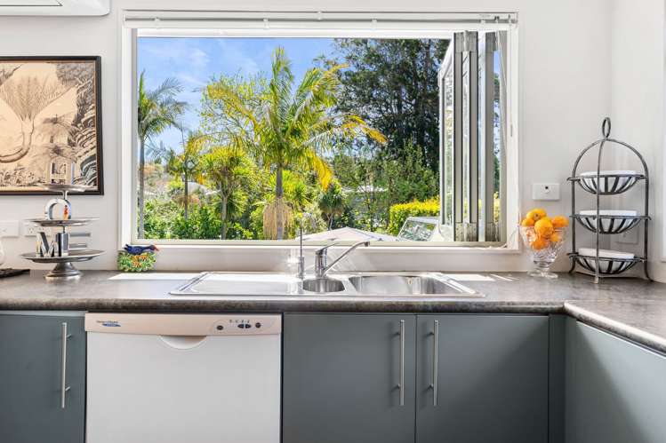 12 Linwood Avenue Forrest Hill_8