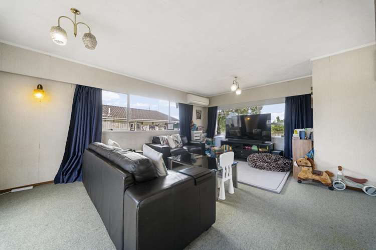 29 Faith Bullock Place New Lynn_5