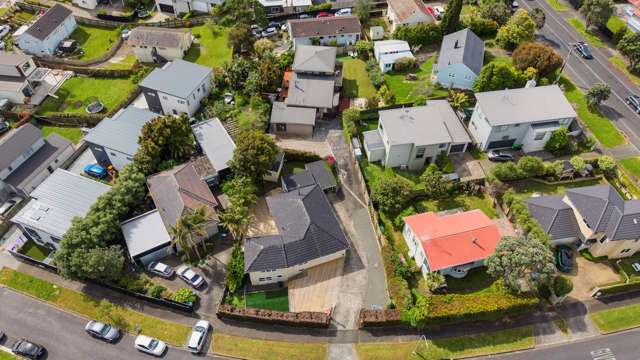 3 & 3A Radcliffe Street Glen Innes_3