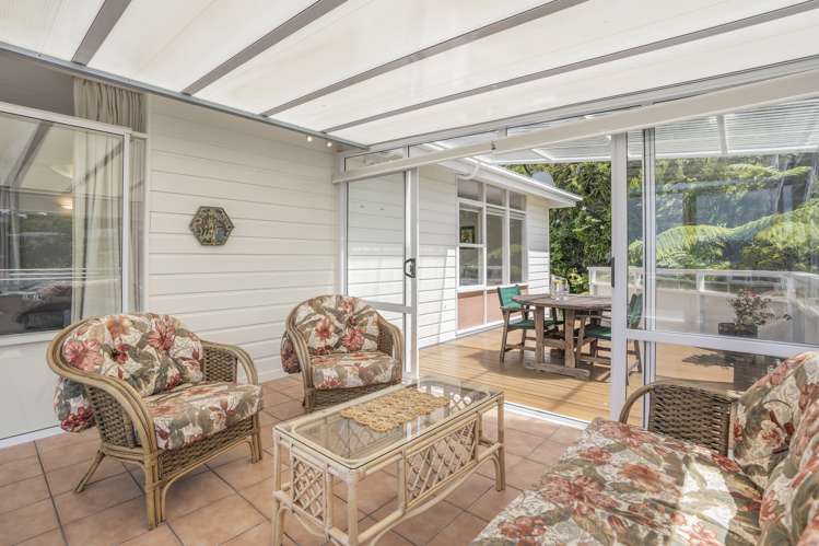 36 Dowse Drive Maungaraki_11