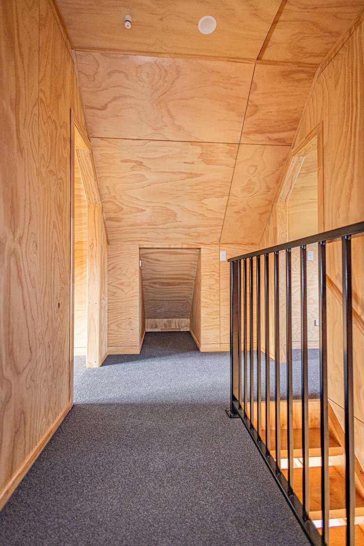 18 Lee Street Ohakune_16