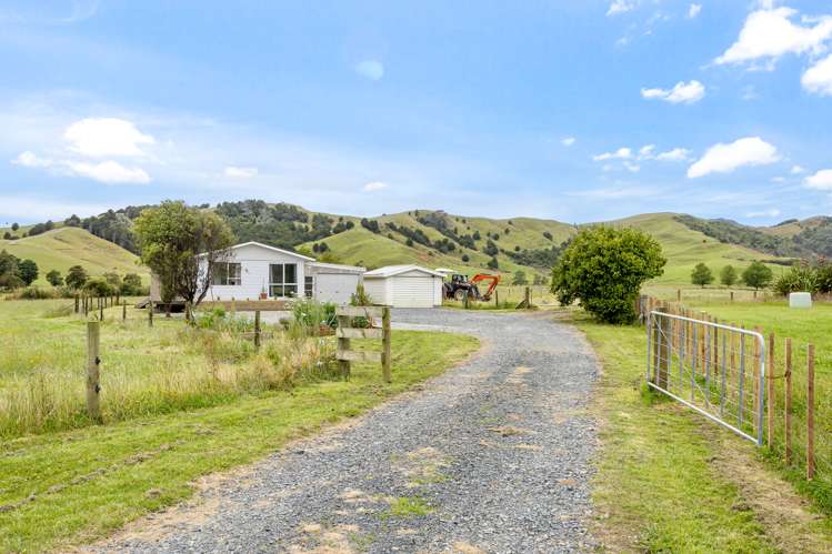 1833 Pakiri Road Whangaripo_21