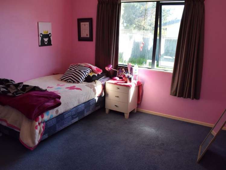 9 Caughley Avenue Otaki Beach_11