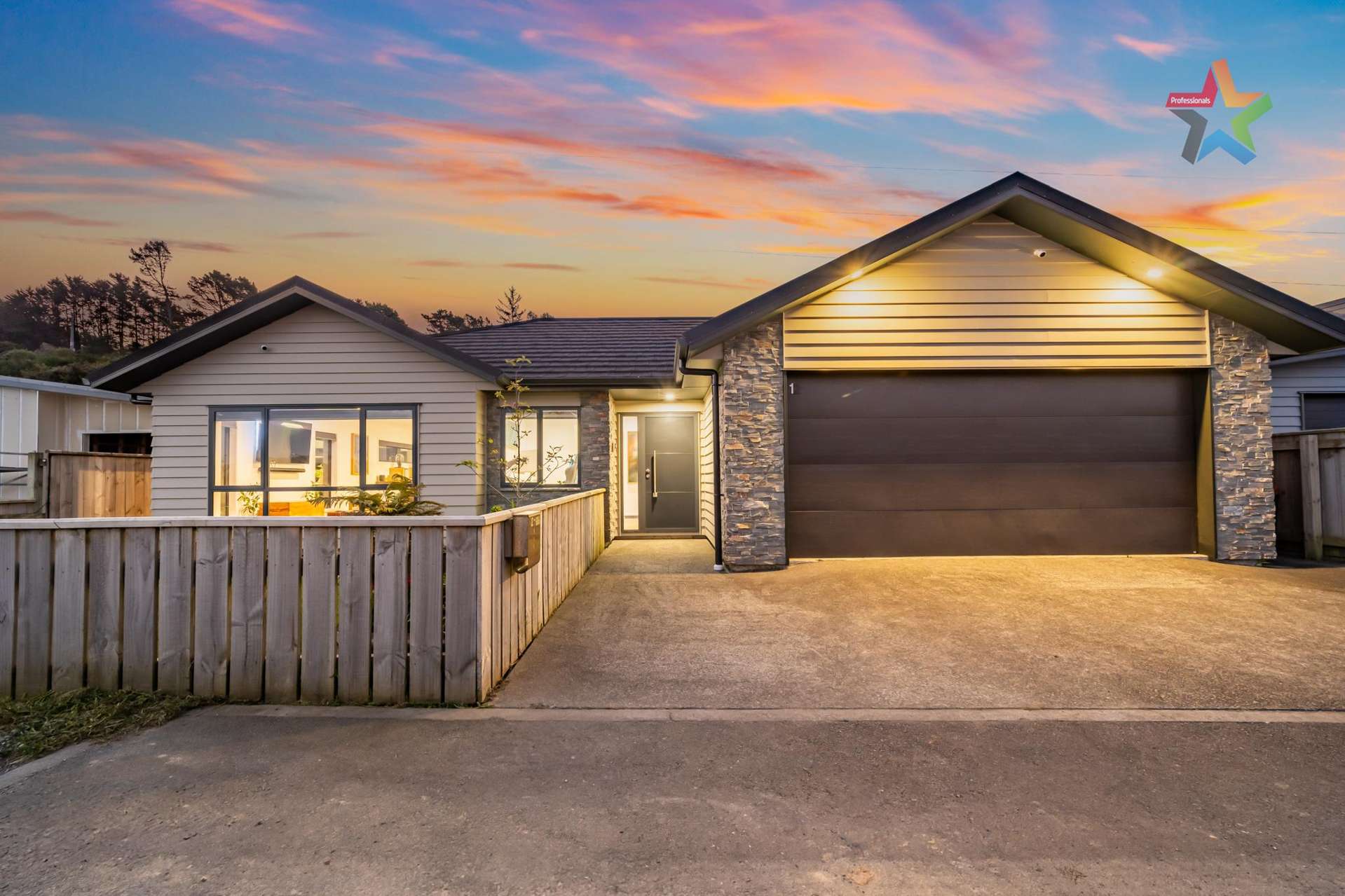 12 Richard Sadleir Way Belmont_0