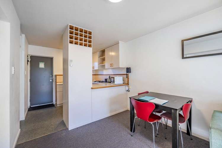 201/2 Maungawhau Road Epsom_6