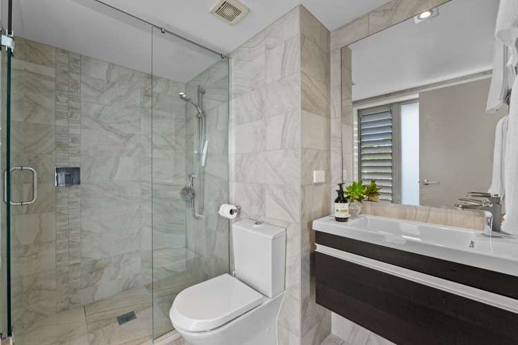 441c Beach Road Mairangi Bay_16