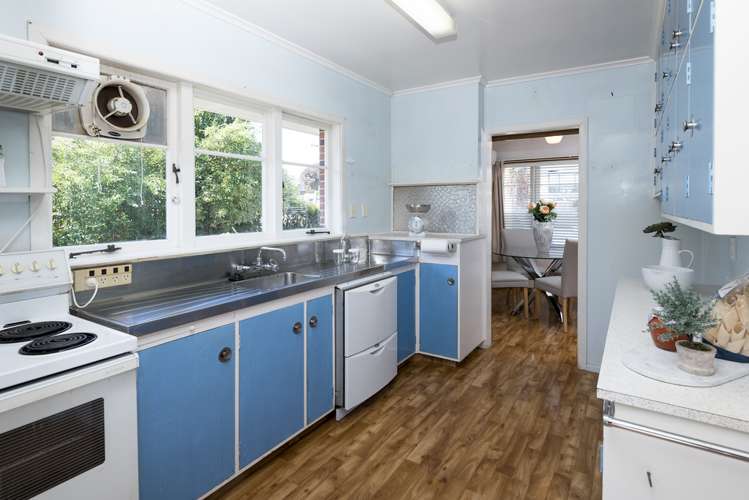 8 Angelo Avenue Howick_6