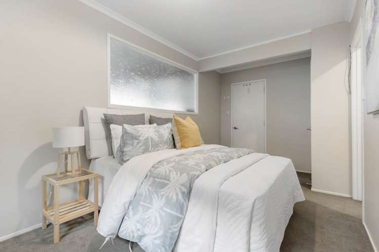 52 Meadowvale Avenue Forrest Hill_16