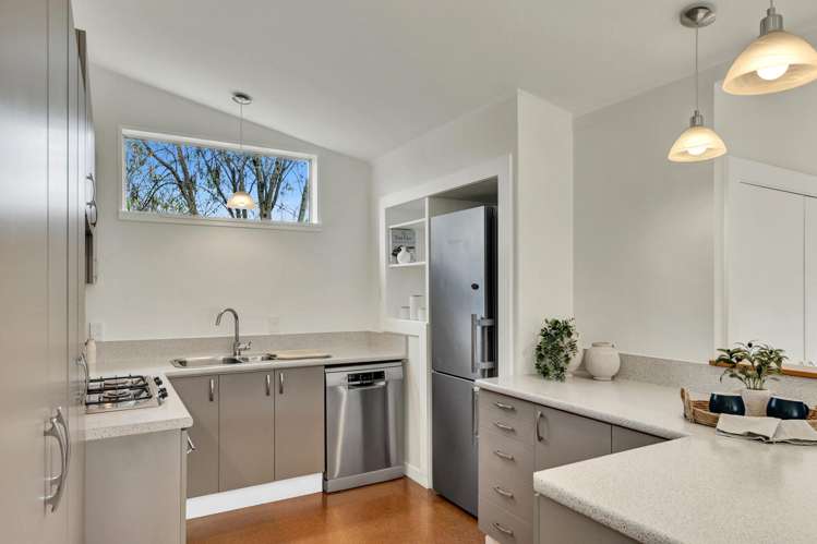 15 Cholmondeley Avenue Opawa_6