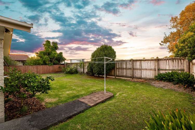 2/33 Ti Nana Crescent Henderson_12