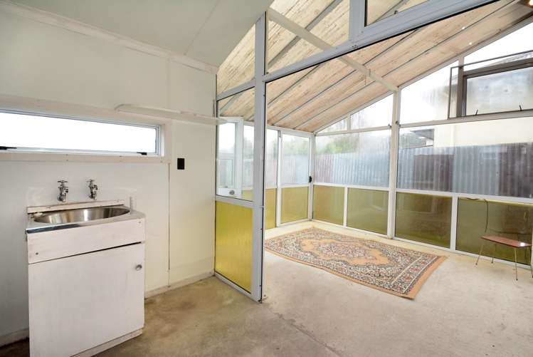 47 Baker Street Caversham_14