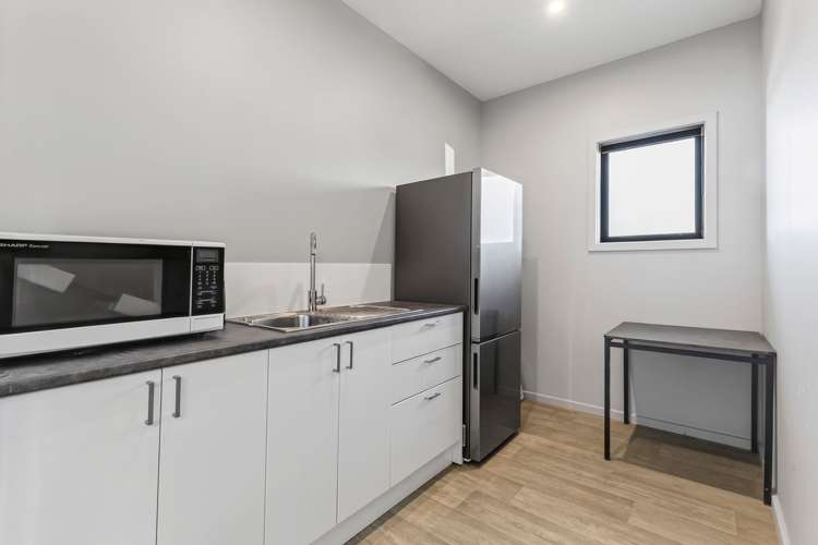 15 Coman Drive Richmond_8