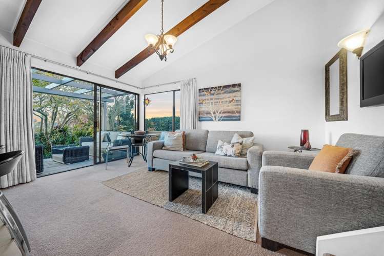 14 Majesty Place Half Moon Bay_13