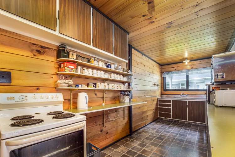 415 Parawai Road Thames_14