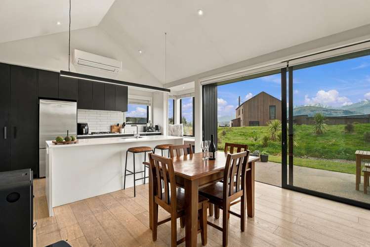 5 Kotuku Lane Jacks Point_6