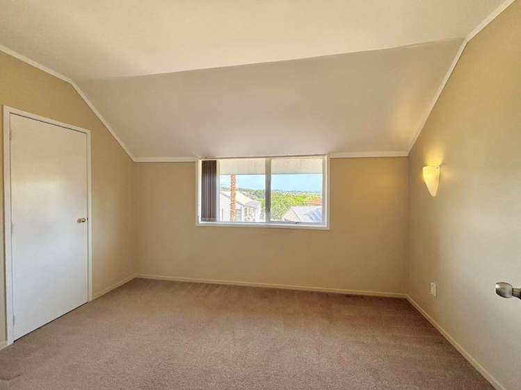 5 Ancona Lane Goodwood Heights_9