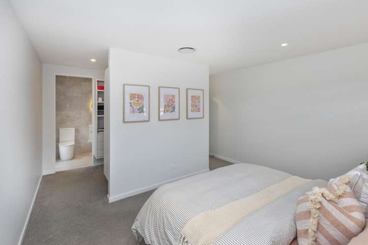 7 Winning Post Place Halswell_18