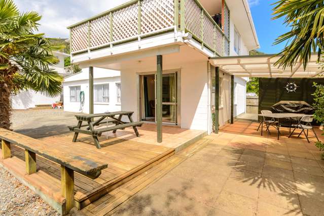 3c Taranaki Street Picton_2