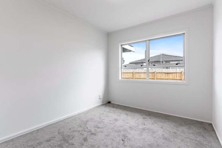 32 IdleWild Avenue Mangere_17