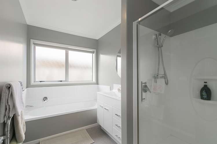 10 Fraser Colman Grove Wainuiomata_13