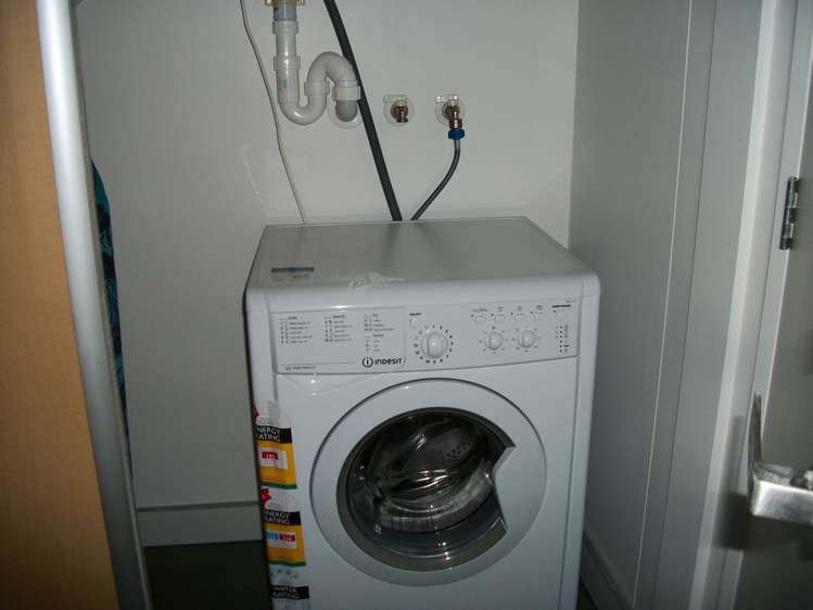 801/17 Putney Way Manukau_8