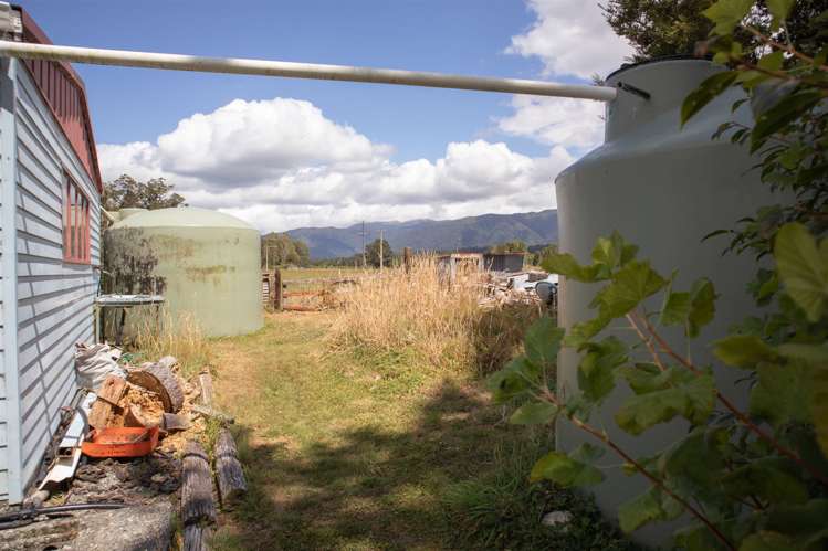 1229 Atarau Road Atarau_10