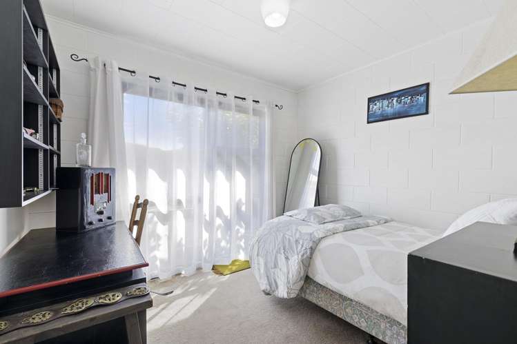 87 Major Drive Kelson_8