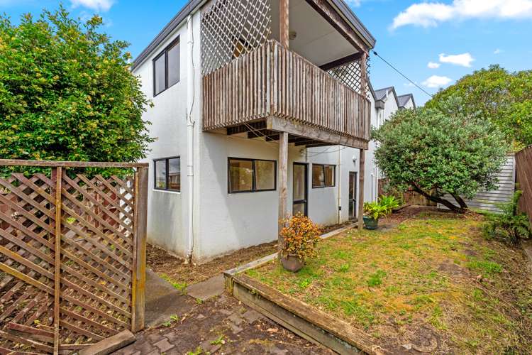 3/14 Wernham Place Northcote_7