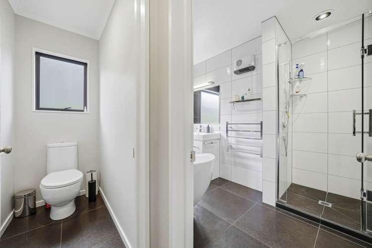 5 Cricklade Terrace Windsor Park_17