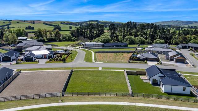 16 Plover Avenue Amberley_4