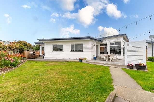 Comfortable Home With Extras