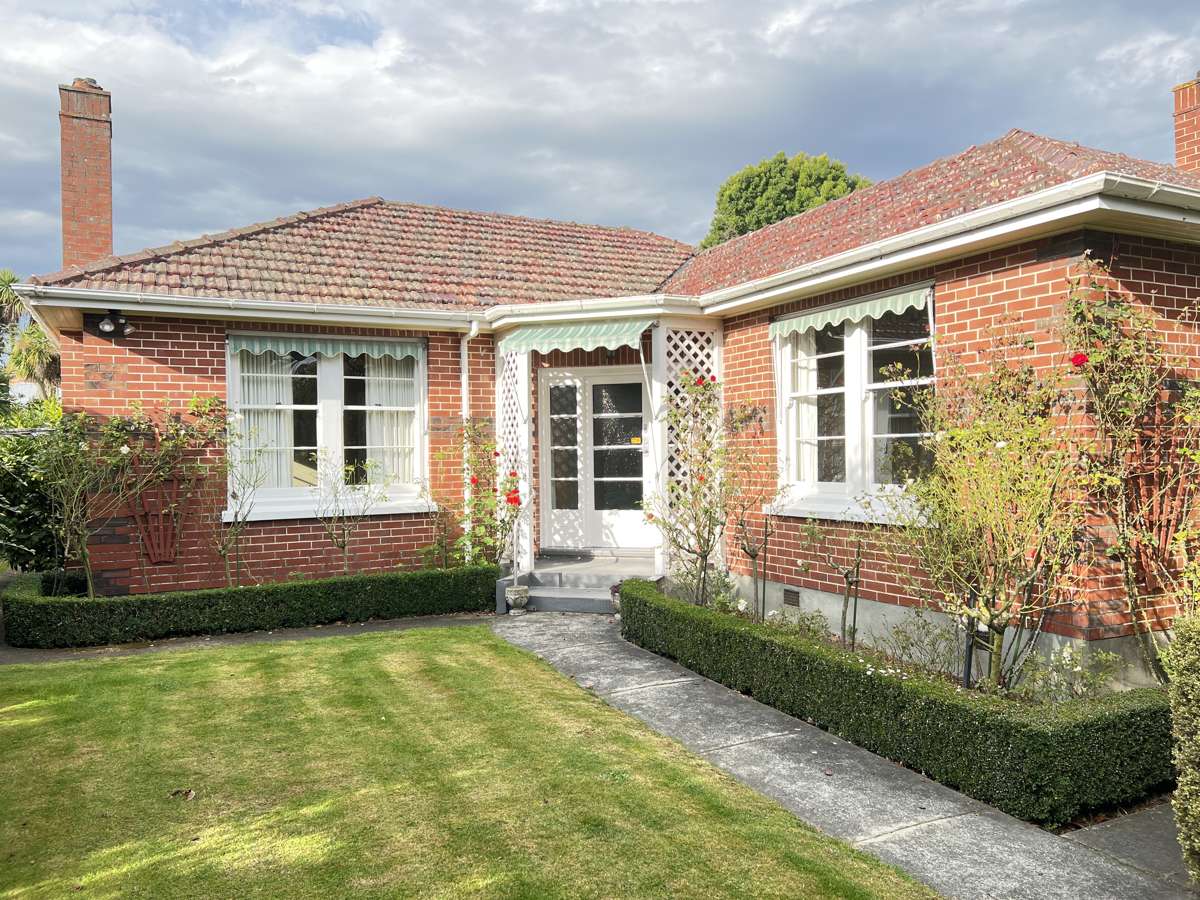 Central Family Home 1