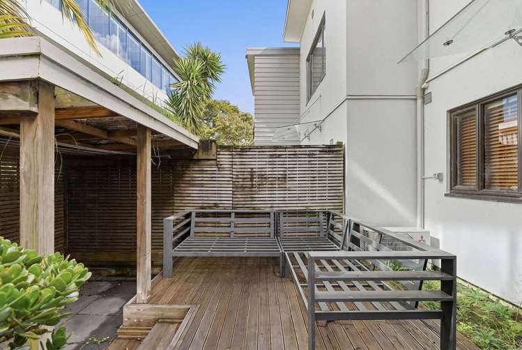 30/92 Bush Road Albany_10