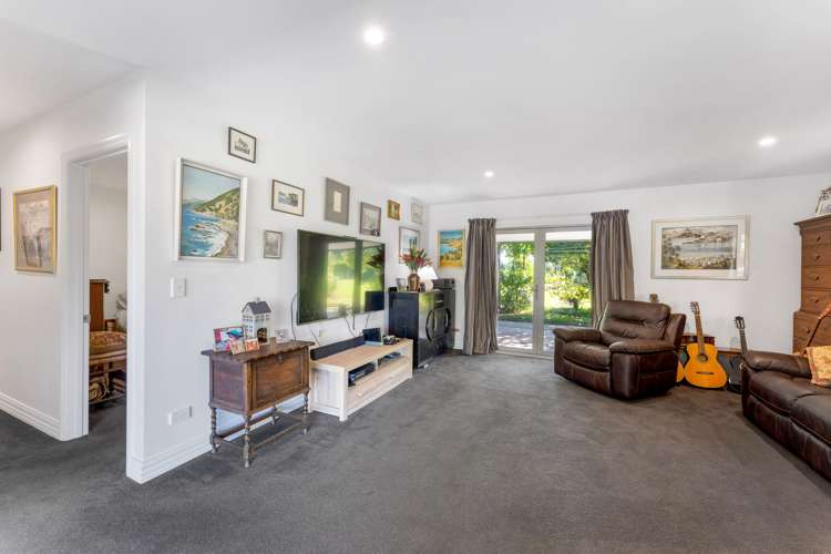 278 Bush Road Oxford_12