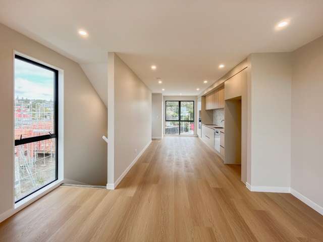 6/218 Lake Road Northcote_3