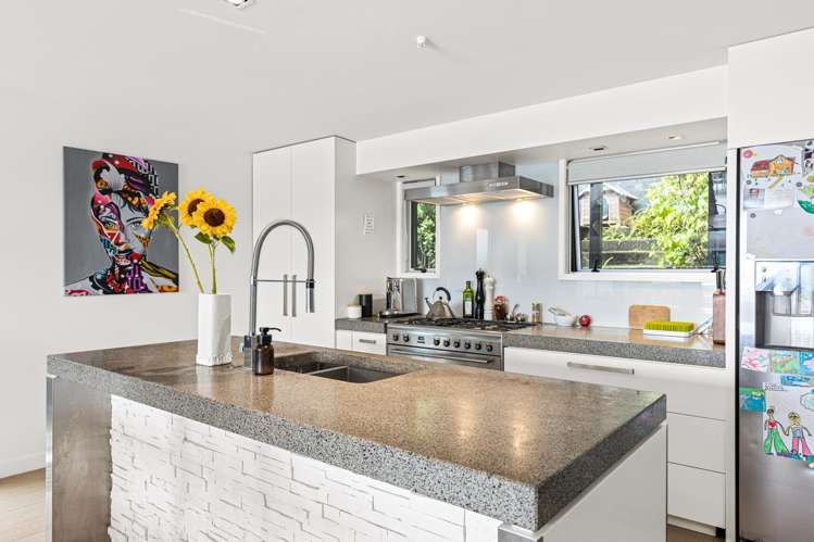 1184 Sandspit Road Sandspit_13