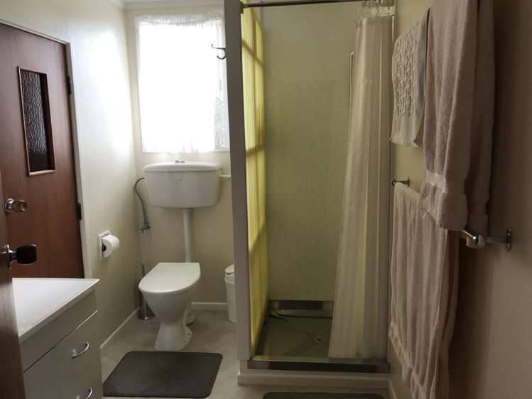 13 Huihui A Wai Street Kuratau_14