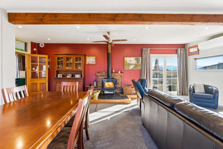 56 Gladstone Road North_1