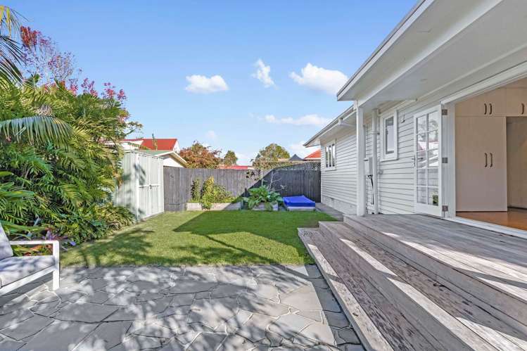 10 Arran Street Avondale_26