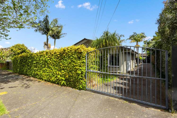 28 Wairau Avenue Avondale_4