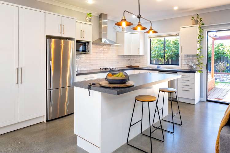 3 Squire Drive Awatoto_8