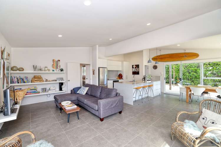 15 Alamar Crescent Mangawhai Heads_7