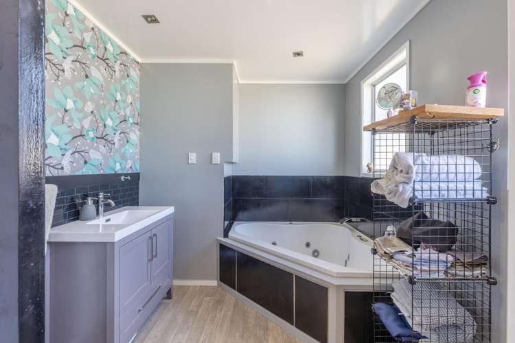 15 Noni Street Turangi_18