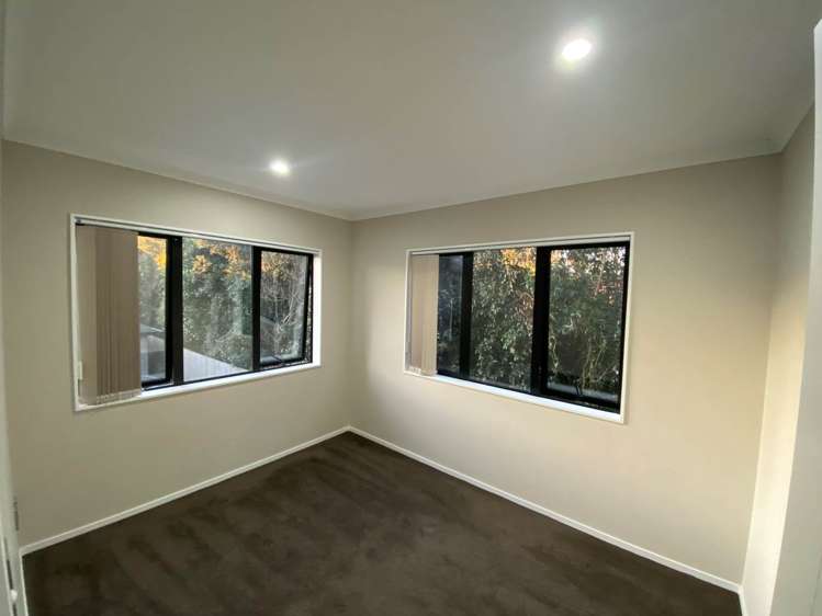 8 Kakaho Way Papatoetoe_9