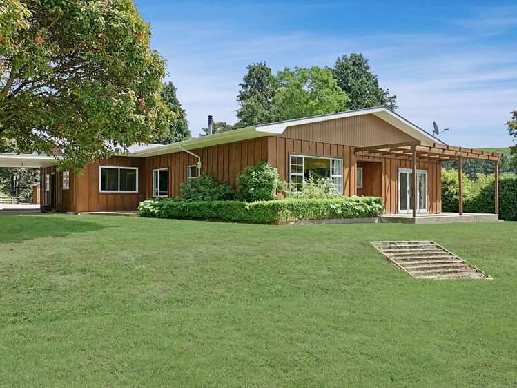 422 Coonoor Road Pahiatua_0