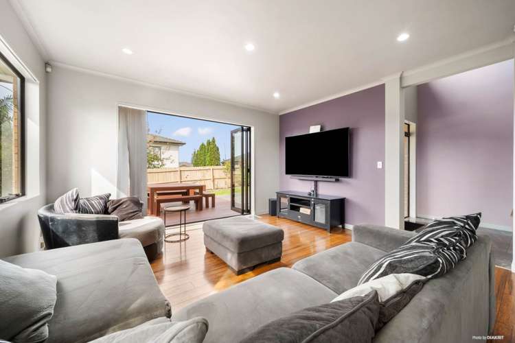 5 Craigavon Drive East Tamaki_9
