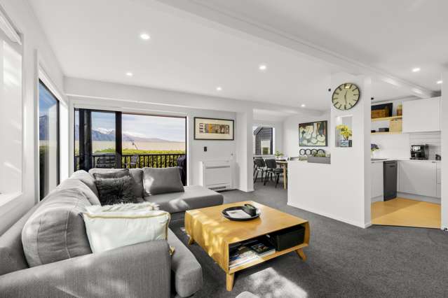 1B Highview Terrace Queenstown Hill_1