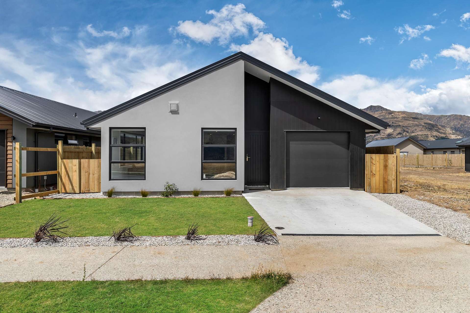 13 Caton Street Lake Hawea_0