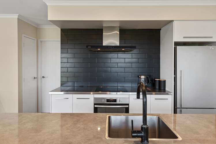 17 Landsborough Drive Darfield_10